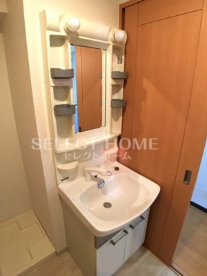 【独立洗面台】 | カーサビアンカ東岡崎 | 独立洗面台、朝の身支度には欠かせません
同型タイプ