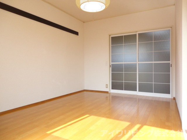 イーストＮｏ．１の洋室|【イーストNo.1】