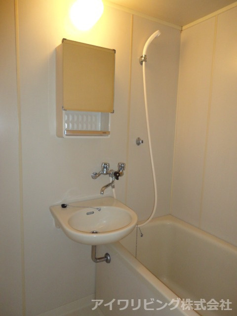 イーストＮｏ．１の浴室|【イーストNo.1】