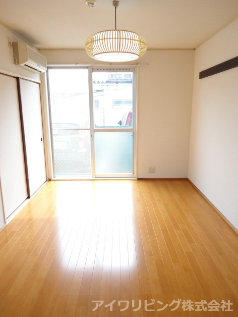 イーストＮｏ．１の洋室|洋室6帖【イーストNo.1】