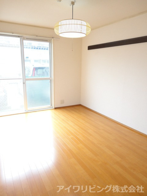 イーストＮｏ．１の洋室|【イーストNo.1】