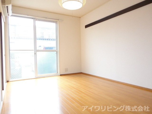 イーストＮｏ．１の洋室|【イーストNo.1】