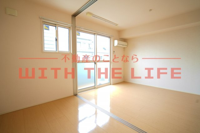 オリーヴァ東櫛原【10，000円キャッシュバック対象物件】の洋室|コンパクトで使いやすい洋室です