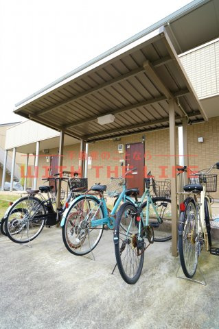 オリーヴァ東櫛原【10，000円キャッシュバック対象物件】のその他共用部分|カースペースがあります