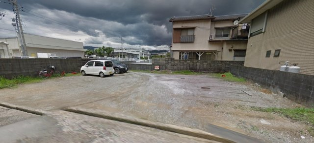 東雲町・原パーキングの駐車場