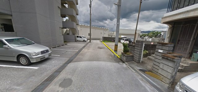 東雲町・原パーキングの駐車場