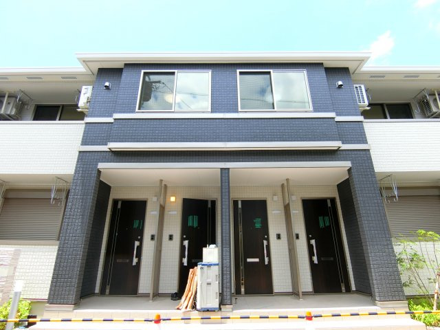アルビネスⅢのエントランス