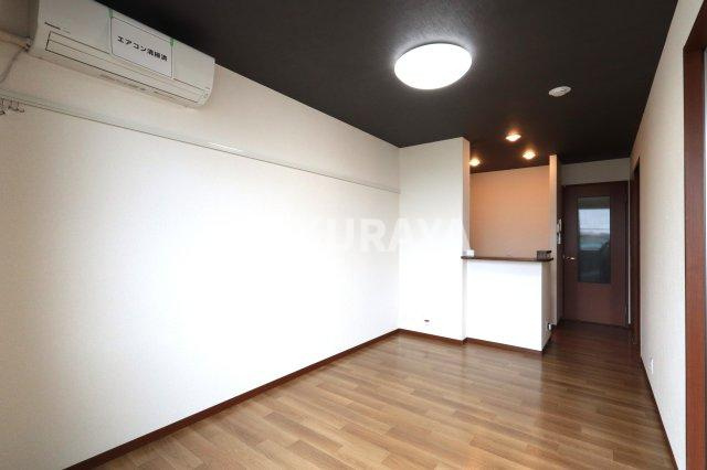 オランジェの居間・リビング|2025年5月撮影。