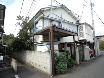 【外観】 | 橋本荘 | 橋本荘　千駄木駅から徒歩7分・根津駅から徒歩8分・日暮里駅から徒歩11分。谷中エリアの静かな環境。