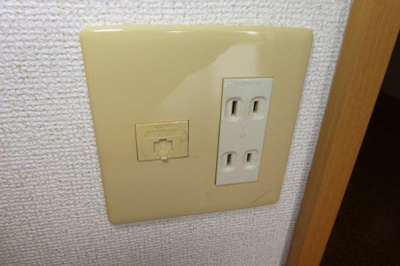 【設備】 | Ｔ－ＳＡＩＳＯＮ倉敷 | 電話モジュラー