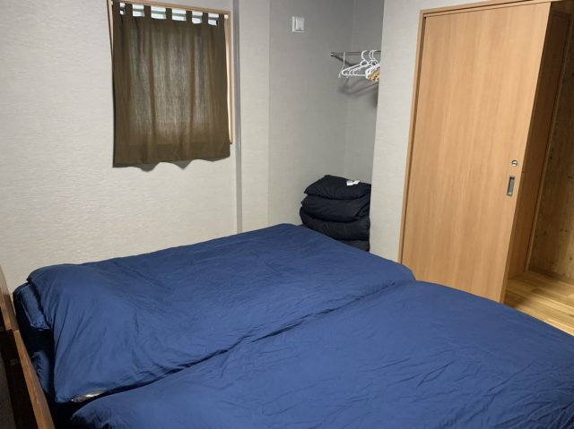 名護市喜瀬中古戸建ての洋室