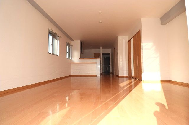 ドリームハウスしののめの居間・リビング|ゆったり過ごせる居間です