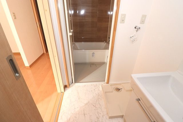 ドリームハウスしののめの洗面所|忙しい朝には欠かせない洗面所です