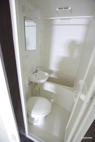 淡路メゾンフラワー　仲介手数料無料の浴室