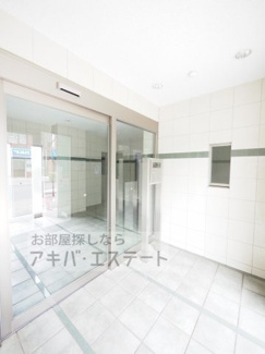 【エントランス】