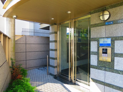 【エントランス】 | ヴィラサンシャイン（長田賃貸） | 清潔なエントランスです