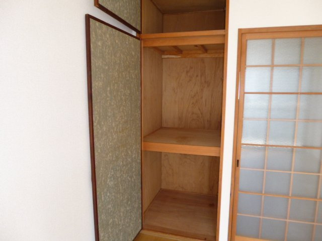シティハイツ平成の収納