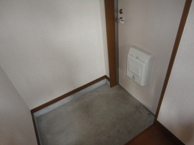 【玄関】 | コーポラスシーダー