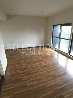 【居間・リビング】 | スリーエイト北町 | 居間です