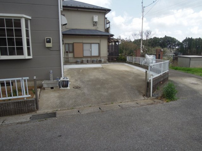 【駐車場】 | 酒々井町伊篠　戸建貸家