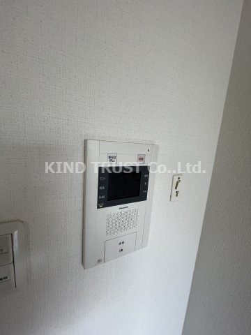 レジュールアッシュ梅田NEXのセキュリティ|モニターホン付きで安心