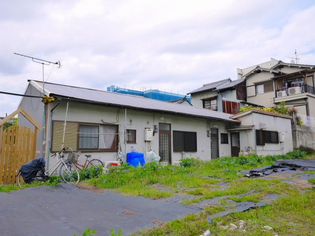 南袋町貸家の外観|外はこのようになっています