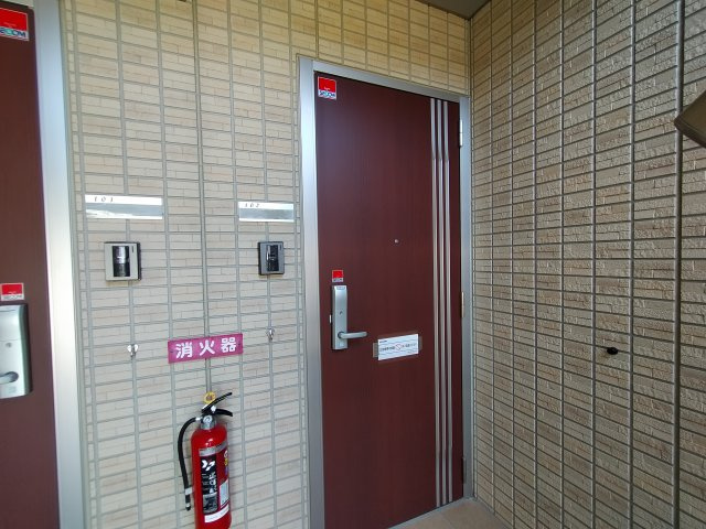 Canon houseの玄関