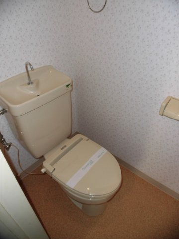 【トイレ】 | 王子川コーポラス | ※同物件、別のお部屋の写真です。設備は現況に従います。