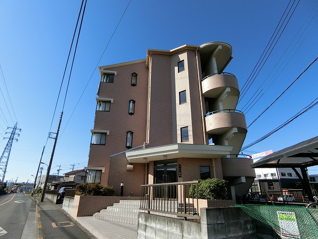 ハイツ豊泉の外観