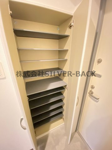 エイトドームシティの内装