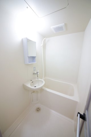 サンライフ有楽の浴室