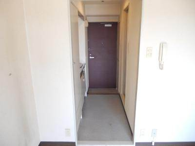 ベストプラザの内装|廊下