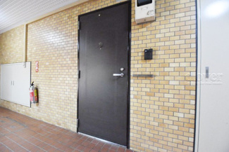 【その他共用部分】 | 共用部　廊下　玄関ドア