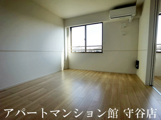 【寝室】 | ソル・サリエンテ