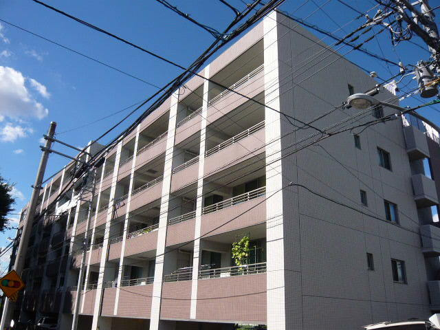 Ｙ’ｓ　ｃｏｕｒｔ三保の外観