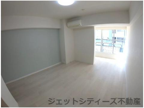 【居間・リビング】 | おおきに老松通りビル