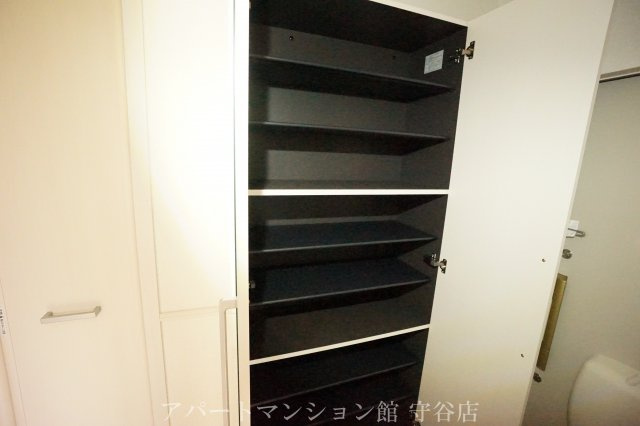 メゾン・ド・城山の収納