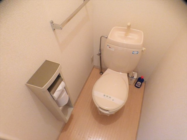 ブロスハイツ住吉本町のトイレ