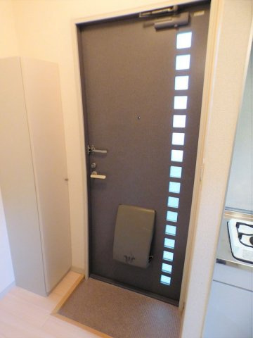 ブロスハイツ住吉本町の玄関