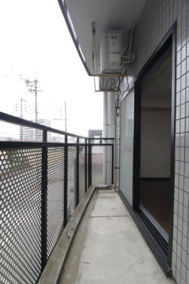 【バルコニー】 | 五位堂片岡マンション | バルコニー付きです