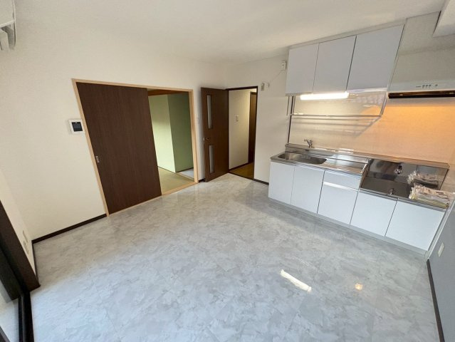 グランテージ丸太の居間・リビング