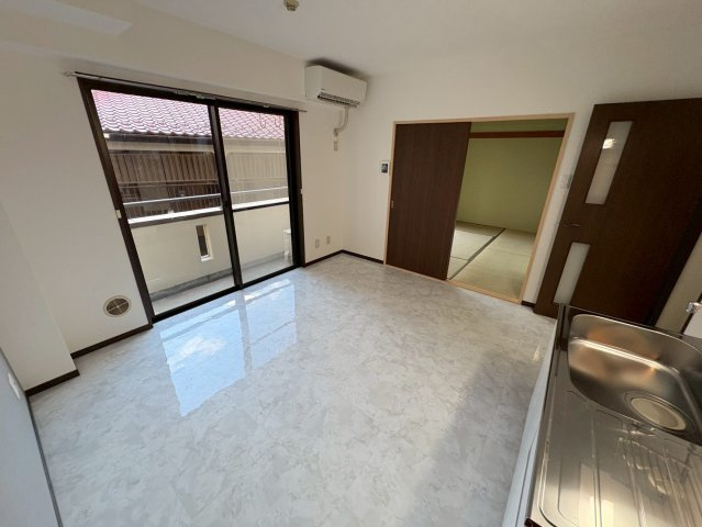 グランテージ丸太の居間・リビング