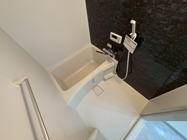 グランテージ丸太の浴室