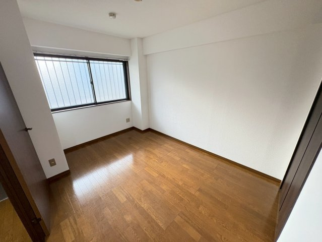 グランテージ丸太の居間・リビング