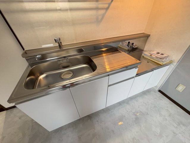 グランテージ丸太のキッチン