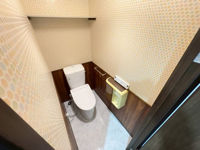 グランテージ丸太のトイレ