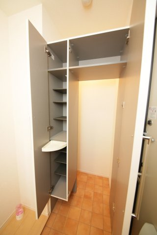 クラベールの玄関