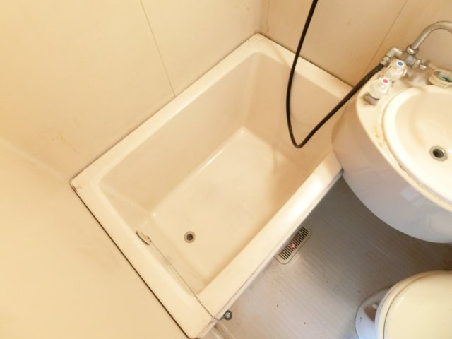 アミチミエⅠの浴室