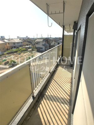 【バルコニー】 | CASAアペルタＩ | 陽当たり良好なバルコニーです