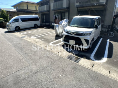 【駐車場】 | アンジュ岡崎南 | カースペースがあります